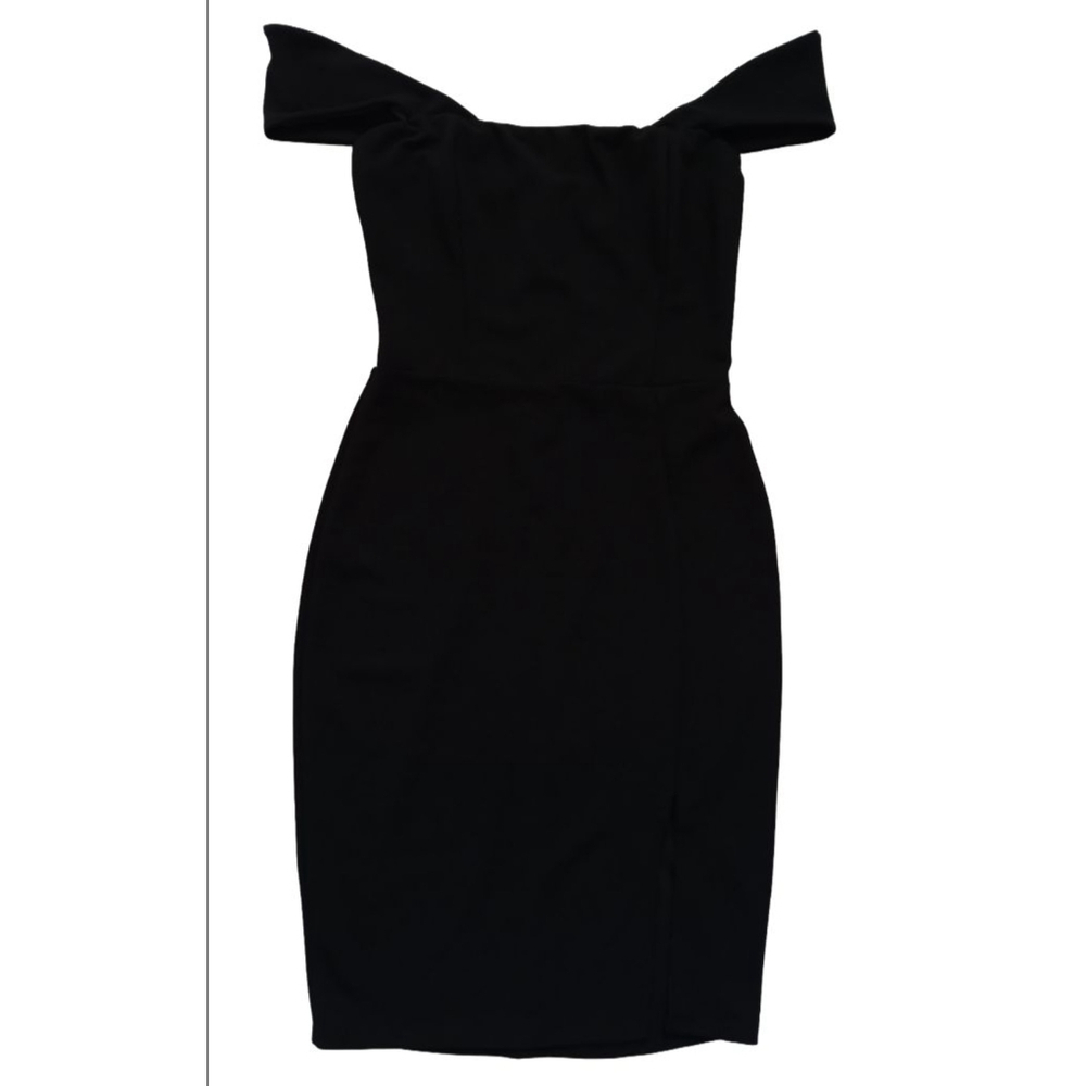 Women's Charlotte Russe Black Off-Shoulder Dress Size M